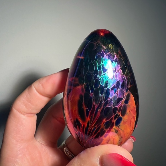 GES Glass Eye Studio Iridescent Egg Art Glass Paperweight 1997 - Picture 7 of 14